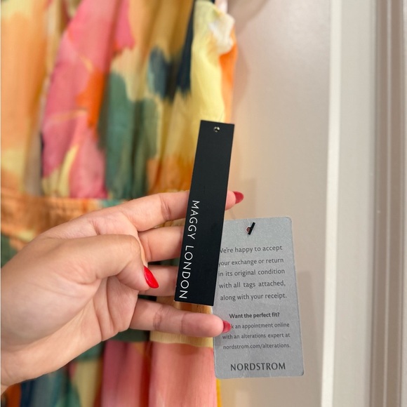 SOLD - NWT Maggy London Midi Dress - Picture 5 of 6